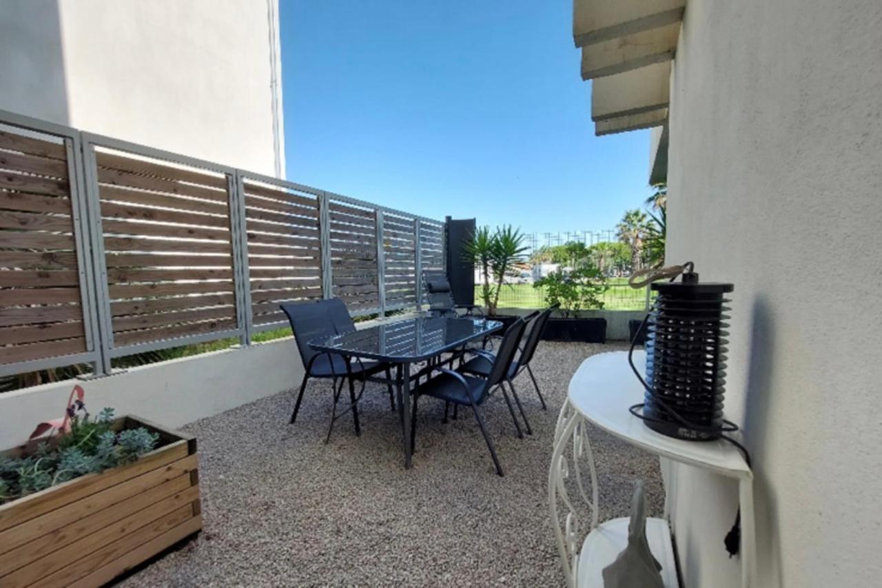 Escapade Au Soleil B002 Appartement 2 Chambres Dans Residence Sur La Plage Льо Гро-дю-Роа Екстериор снимка