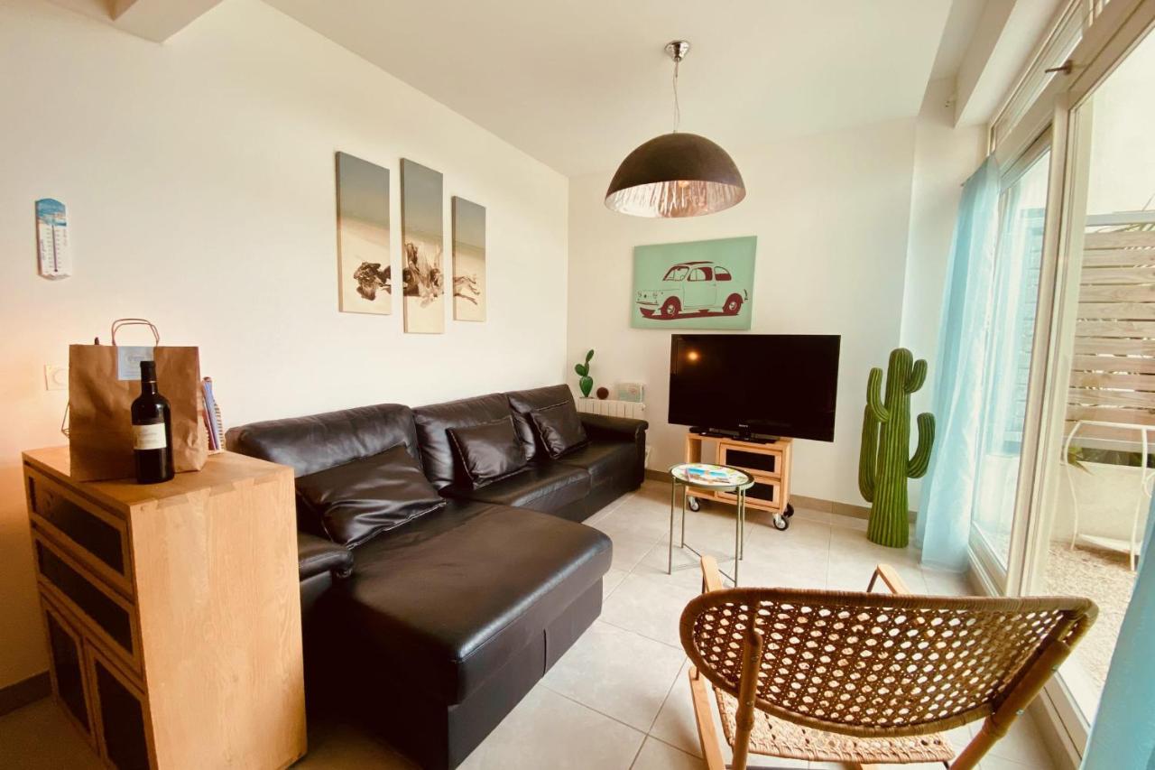 Escapade Au Soleil B002 Appartement 2 Chambres Dans Residence Sur La Plage Льо Гро-дю-Роа Екстериор снимка