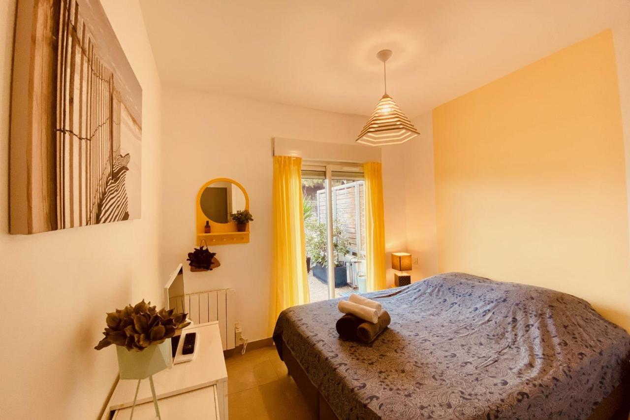 Escapade Au Soleil B002 Appartement 2 Chambres Dans Residence Sur La Plage Льо Гро-дю-Роа Екстериор снимка
